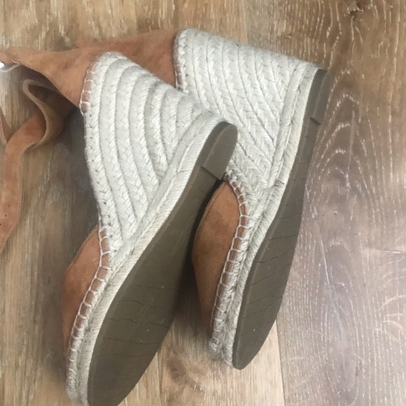 Joie Wedges size 7 - perfect for summer - Picture 4 of 5